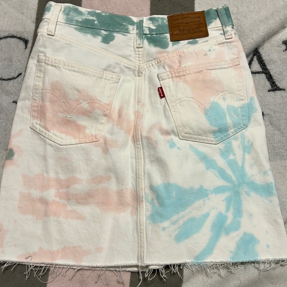 Levi’s multi color Jean skirt
